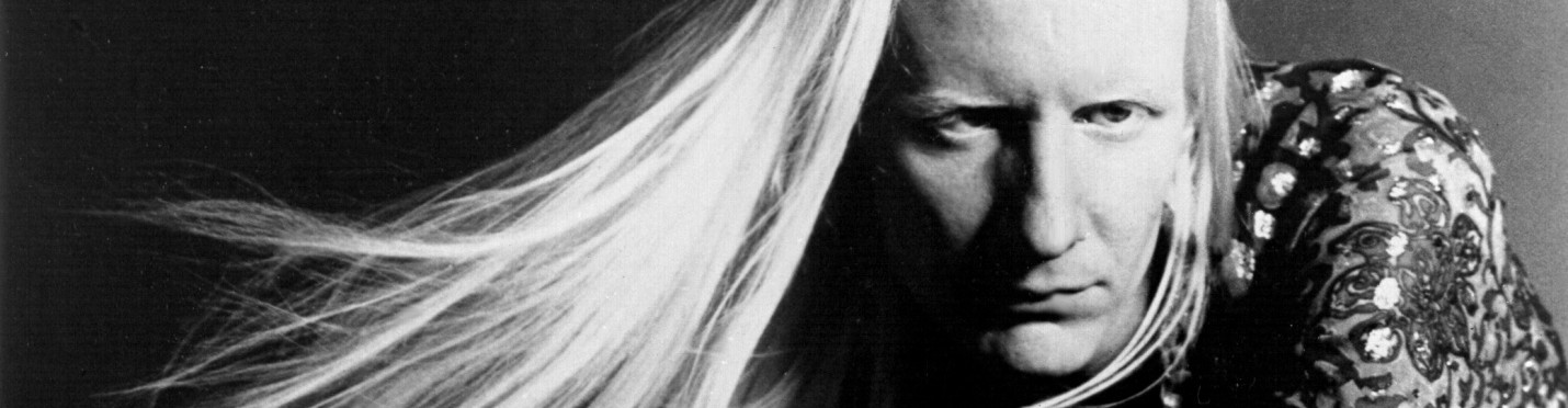 Johnny Winter, The Guitar Slinger